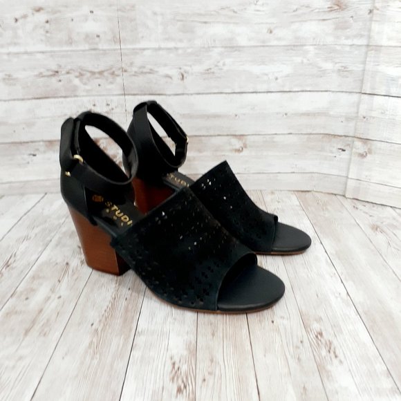 NWOT Studio Isola black suede peep toe - Picture 1 of 5